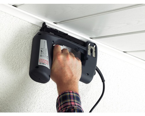 Capsator electric utilizat pe tavan