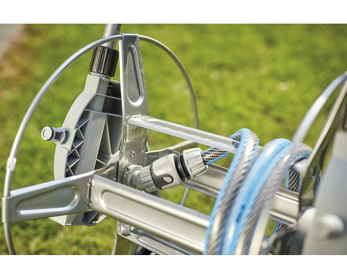 Furtun de grădină pe cărucior cu tambur