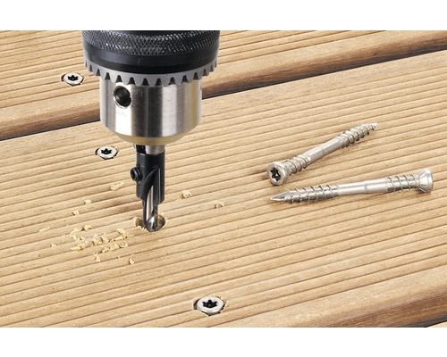 Burghiu pentru alezat cu șuruburi pe terasă din lemn