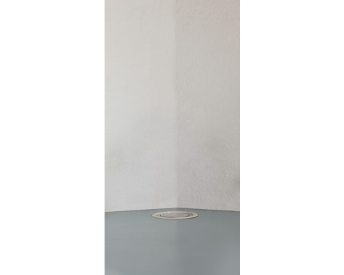 Detaliu priză încorporată într-un colț