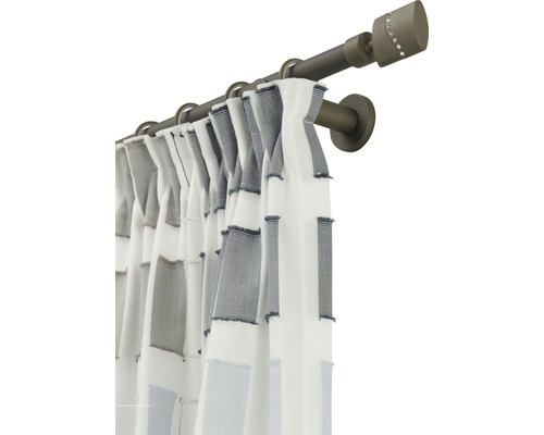 Bară de perdea cu draperie