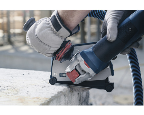 Freza de perete utilizată pe beton
