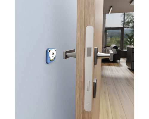 Ușă cu clanță și opritor de ușă cu motiv de urs