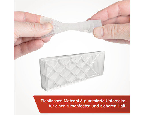 Opriitor de ușă transparent din material elastic ținut în mâini