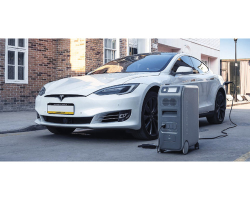 Mașină electrică încărcată cu sursă de alimentare portabilă