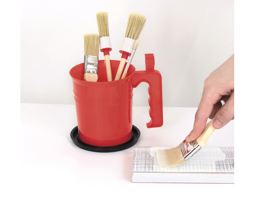 Pensule de vopsit și suportul pentru pensule sunt folosite pentru vopsirea lemnului