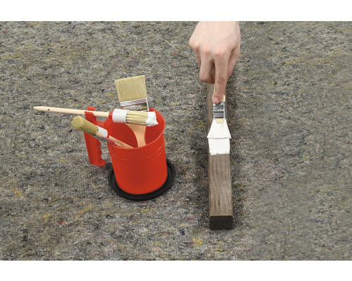 Aplicare vopsea cu pensula și recipient pentru vopsea