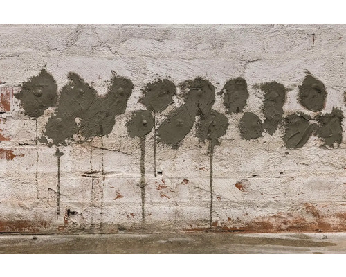 Zid de cărămidă reparat cu mortar