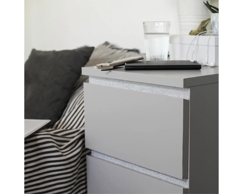 Noptieră cu două sertare și suprafață decorativă