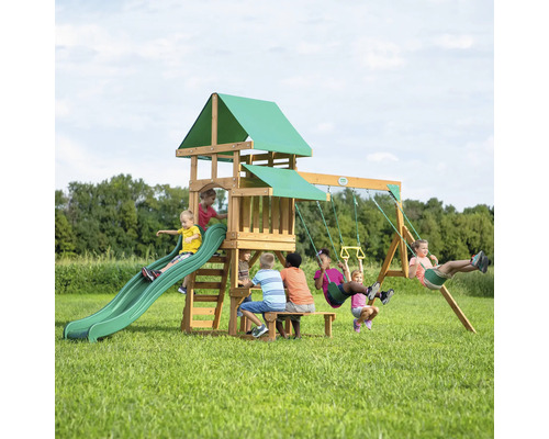 Loc de joacă cu tobogan, balansoare și masă de picnic pentru copii în grădină