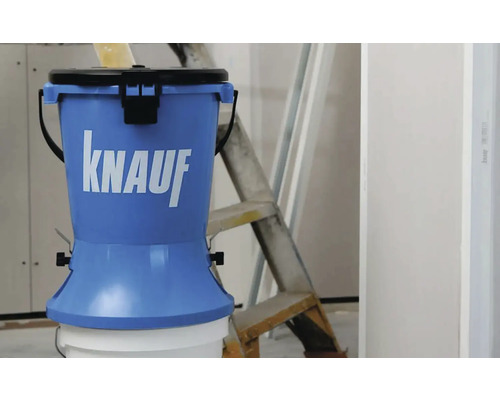 Logo Knauf pe o găleată de chit