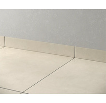Montarea plăcilor ceramice cu plintă pe perete