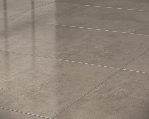 Podea cu gresie cu plăci pătrate și rosturi