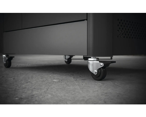 Dulap de scule negru cu roți