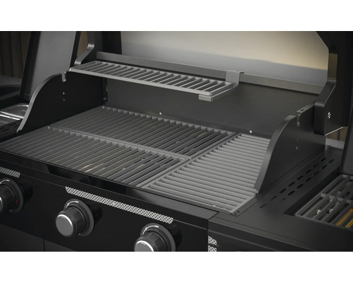 Grătar pe gaz cu grătar și suport pentru menținerea caldă.