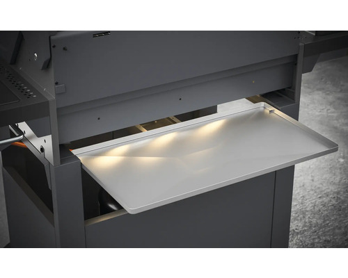 Măsuță glisantă pentru grătar pe grătar