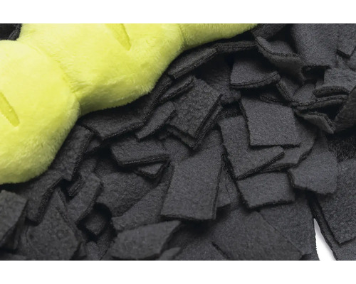 Covoraș negru de adulmecat pentru câini cu o jucărie de pluș verde deschis