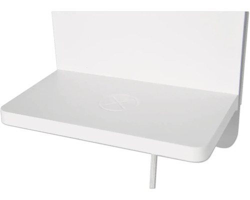 Vizualizare detaliată a unei polițe de perete albe