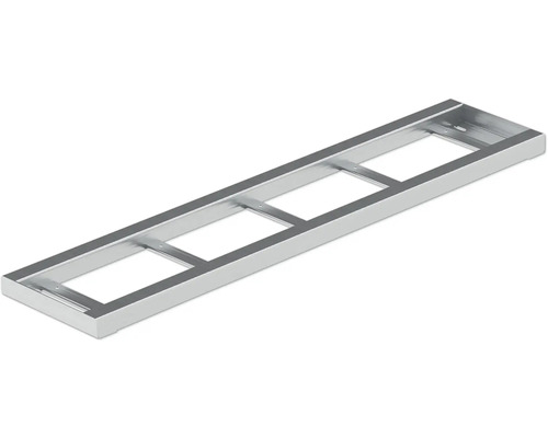 Cadru metalic cu decupaje rectangulare pentru instalare