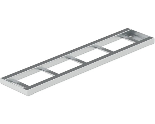 Cadru metalic cu mai multe decupaje dreptunghiulare