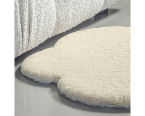 Covor în formă de nor