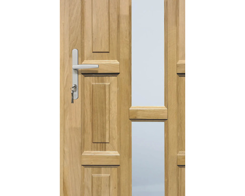 Ușă din lemn cu inserție de sticlă și cheie la mâner