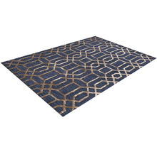 Covor cu model geometric