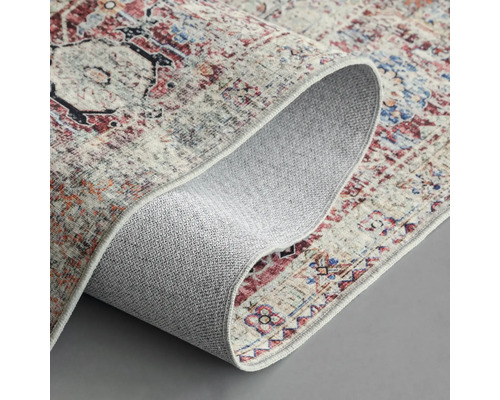 Covor cu design modelat și margine ondulată