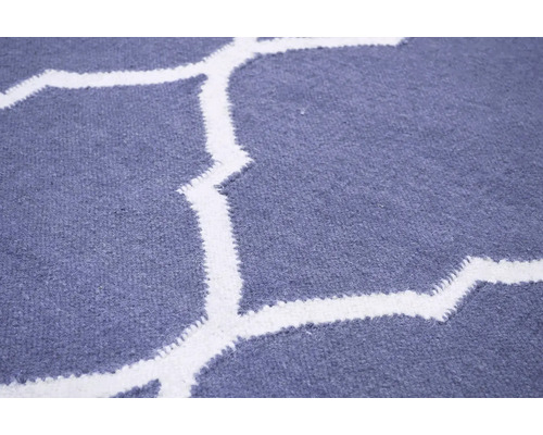 Covor cu model geometric