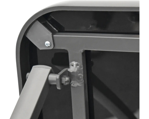 Detaliu al unei mese cu cadru metalic