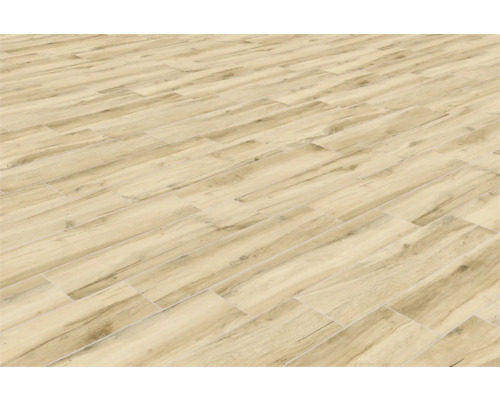 Pardoseală montată cu aspect de lemn