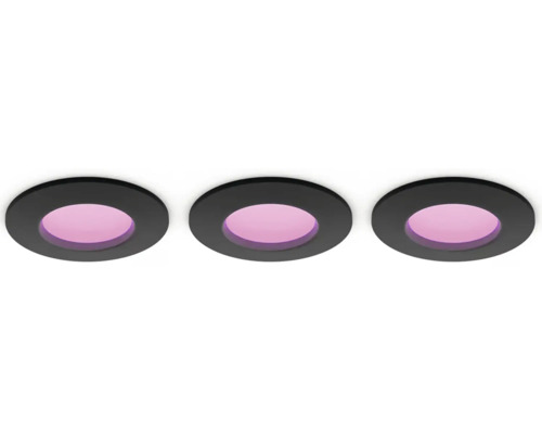 Trei spoturi LED încastrate