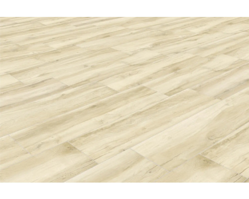 Acoperire de podea cu aspect de lemn montată