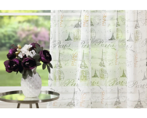 Șaluri decorative cu motive pariziene în fața ferestrei
