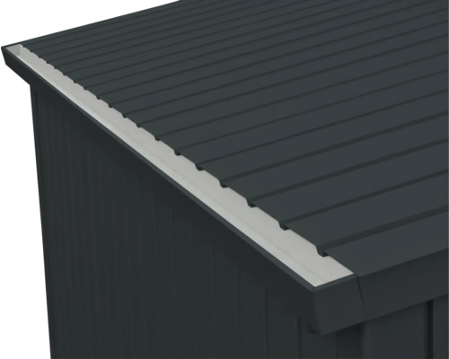 Imagine detaliată a unei magazii cu acoperiș metalic