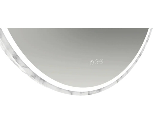 Detaliu cu o oglindă rotundă cu ramă de marmură și panou de control