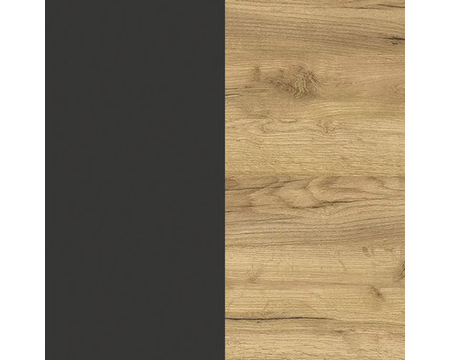 Element de decor din lemn și element de decor închis la culoare, comparativ