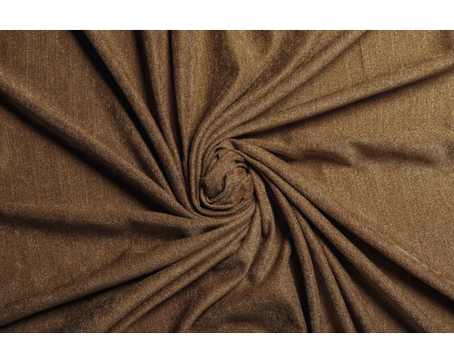 Țesătură maro cu pliuri
