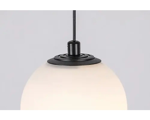 Lumină suspendată cu abajur rotund