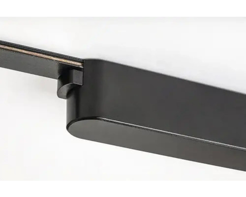 Imagine detaliată cu sistemul de iluminat negru cu șină