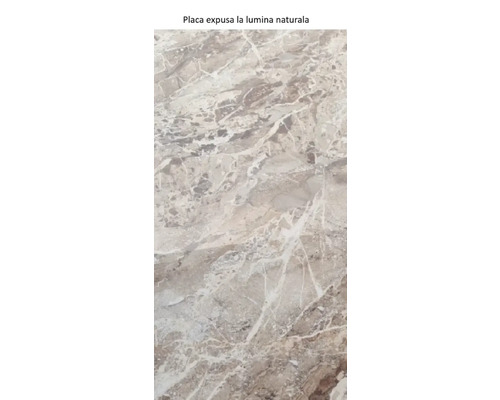 Placă ceramică cu aspect de marmură