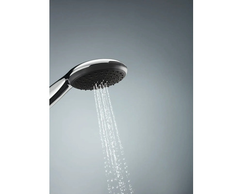 Duș de mână cu jet de apă