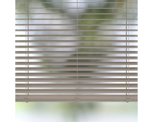 Jaluzea orizontală pentru decorarea ferestrelor și protecție solară