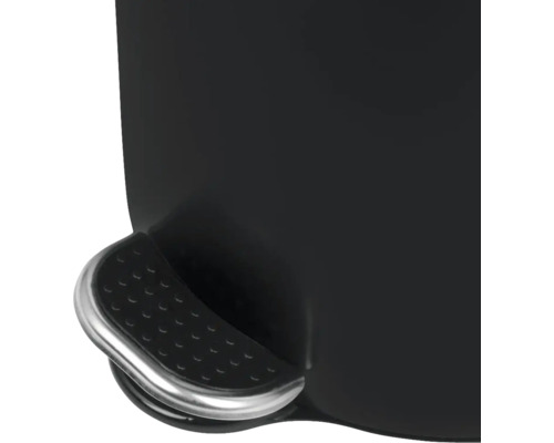 Imagine detaliată a unei pedale pe o pubelă.