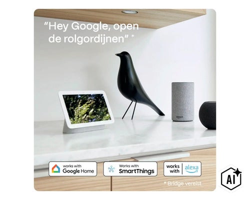 Asistenți vocali pentru casă inteligentă pe o suprafață de marmură cu logo-uri pentru compatibilitatea Google Home, SmartThings și Amazon Alexa. (Image AI modified or generated)