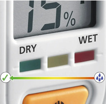 Imagine detaliată a unui higrometru cu afișaj digital și indicator de umiditate