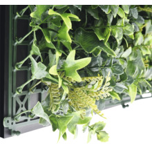 Perete vegetal artificial cu frunze verzi