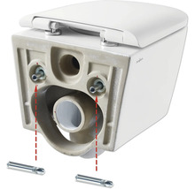 Prim-plan cu un vas de toaletă suspendat, cu instrucțiuni de asamblare.