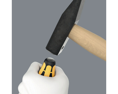 Ciocanul lovește o șurubelniță Wera