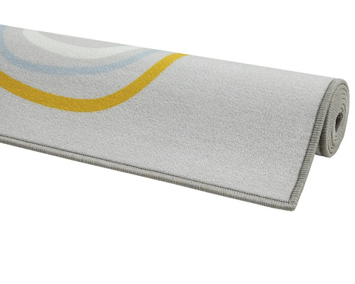 Covor rulat cu model curbat